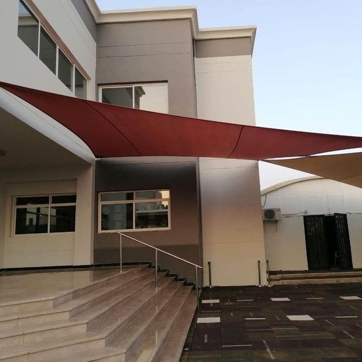 تجديد مظلات شد إنشائي