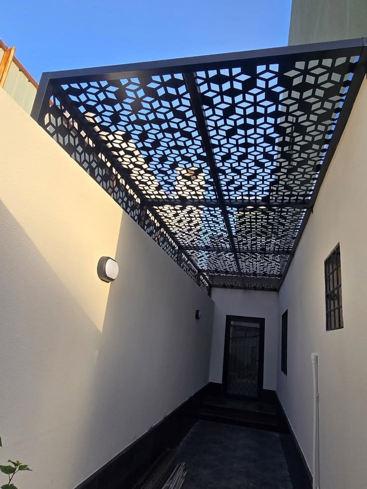 مظلات قص ليزر للمنازل في الدمام